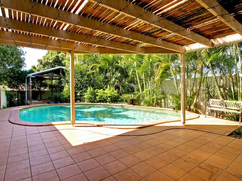 64 Teasdale Drive, Nerang QLD 4211