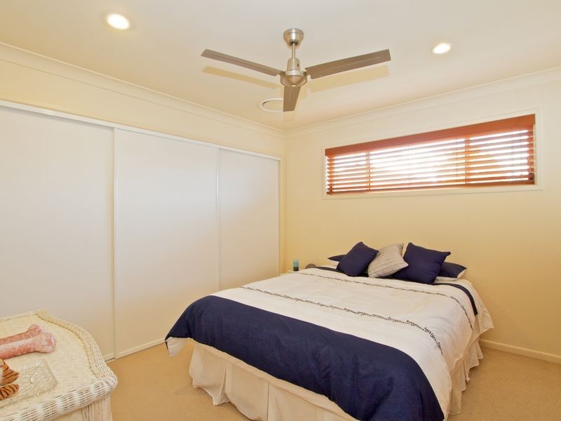 2/38 Riverwood Drive, Ashmore QLD 4214