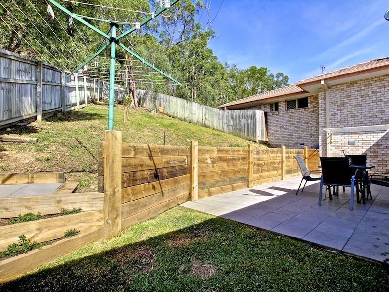 1/82 Paddington Drive, Carrara QLD 4211