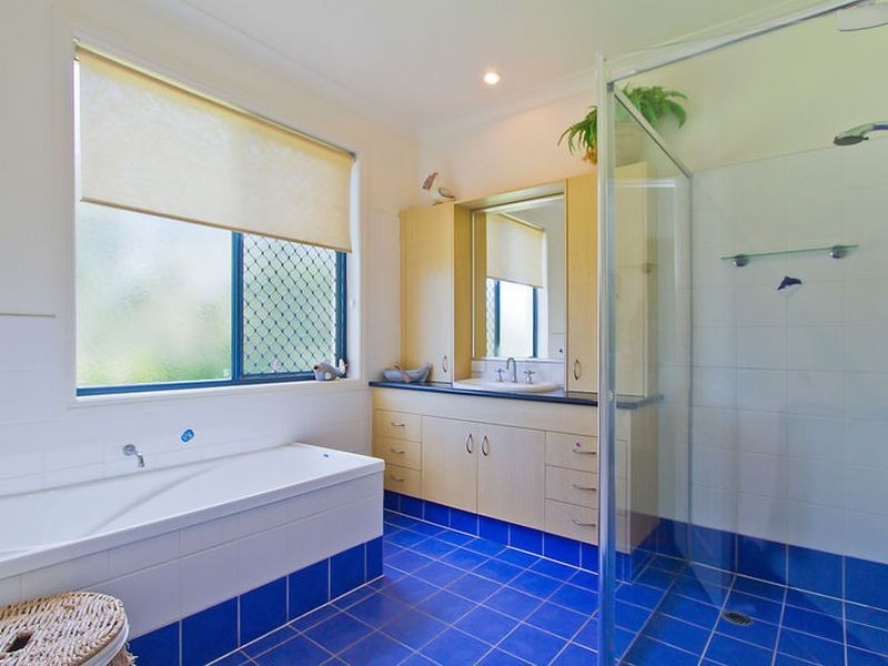 52 Country Crescent, Nerang QLD 4211