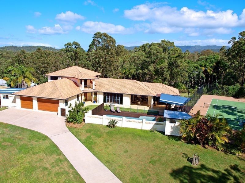 52 Country Crescent, Nerang QLD 4211