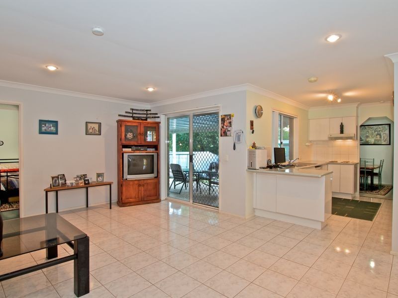 27 Riverpark Drive, Nerang QLD 4211