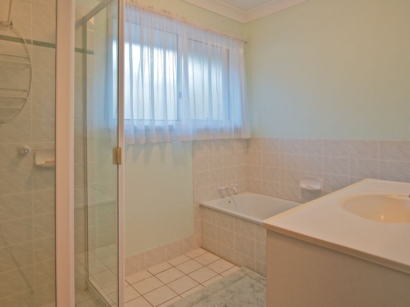 27 Riverpark Drive, Nerang QLD 4211