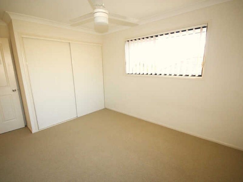 2/44 Mclaren Road, Nerang QLD 4211