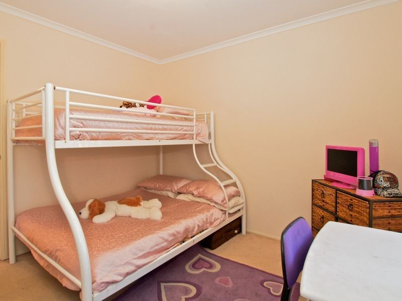 13 Knight Crescent, Nerang QLD 4211