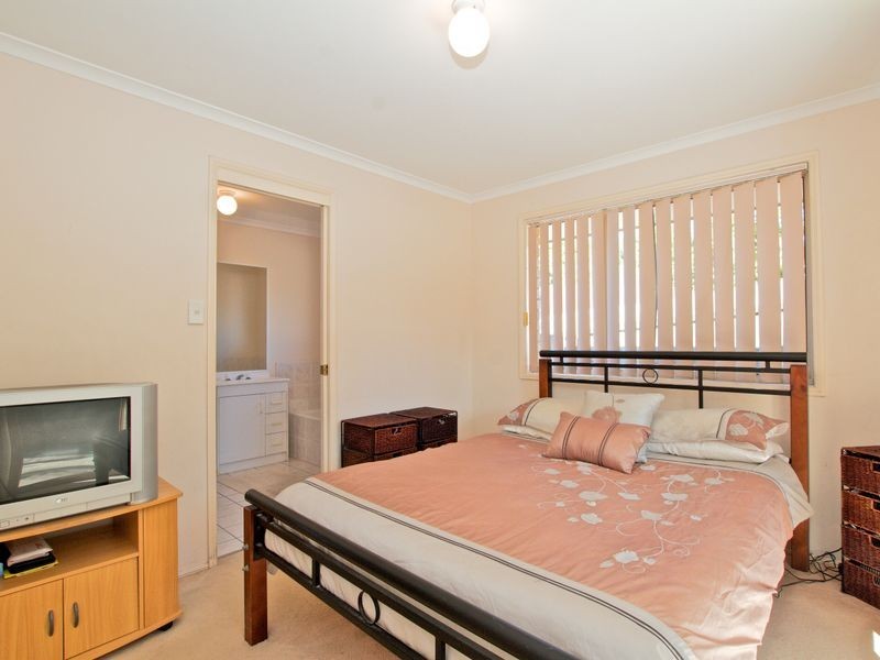 13 Knight Crescent, Nerang QLD 4211