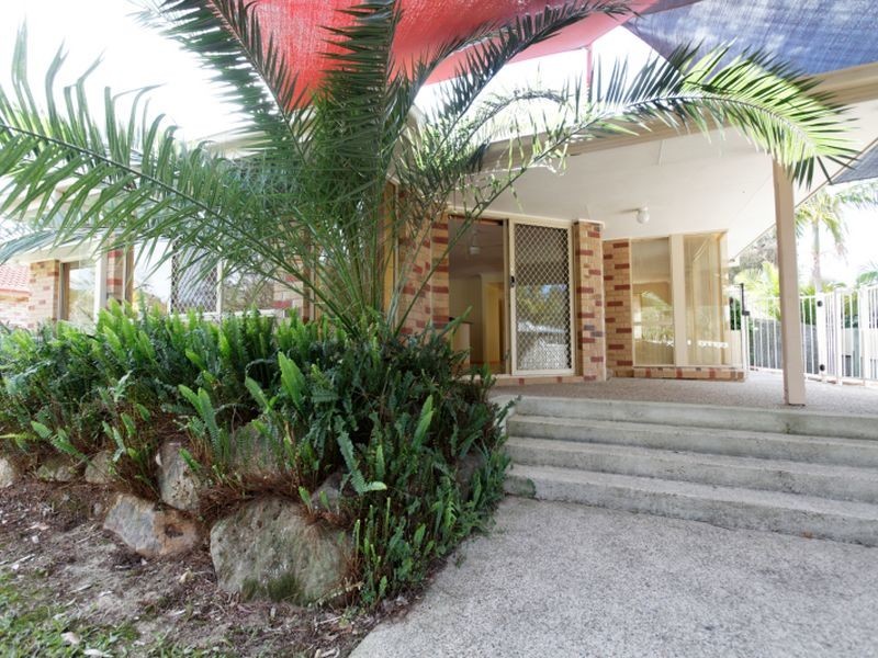 59 Galapagos Way, Pacific Pines QLD 4211