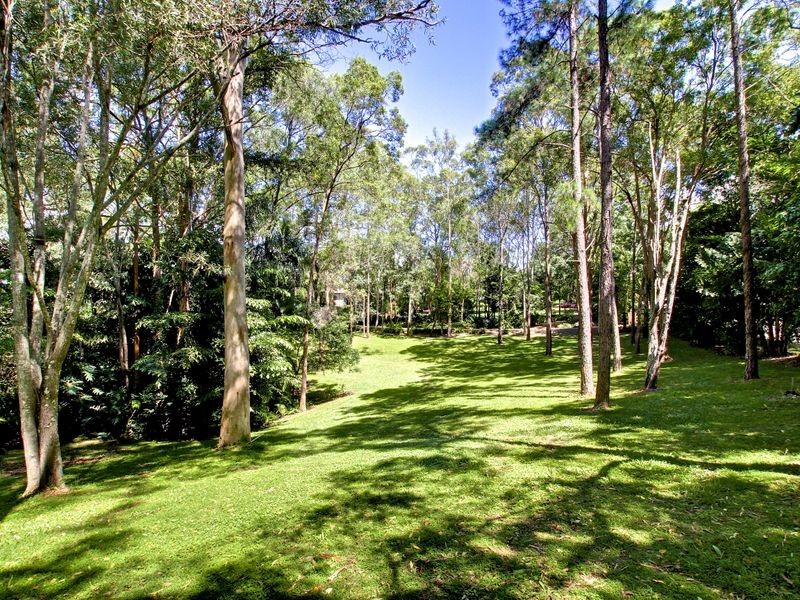 32 Yarraowee Drive, Nerang QLD 4211