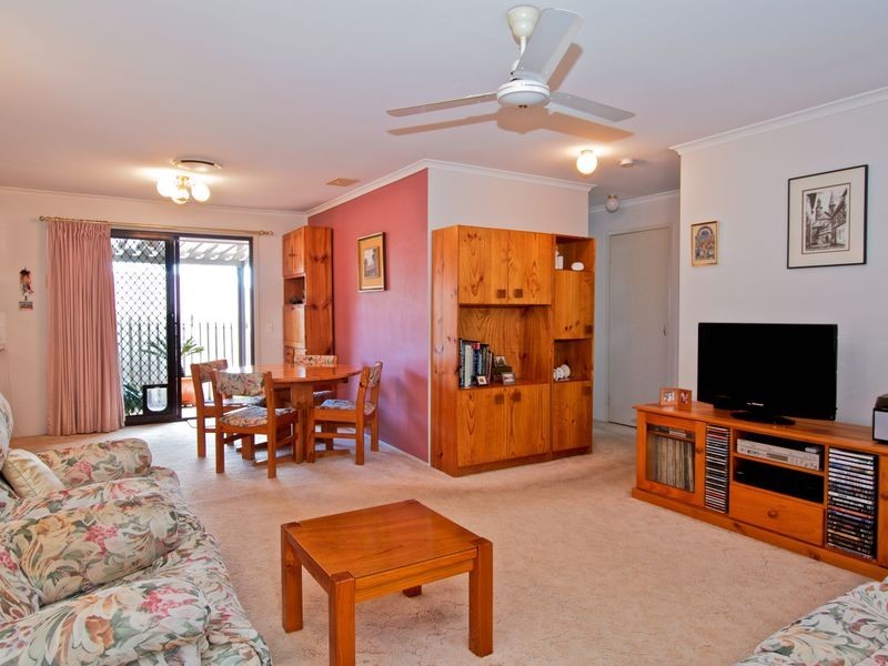 1/43 Alexander Drive, Highland Park QLD 4211