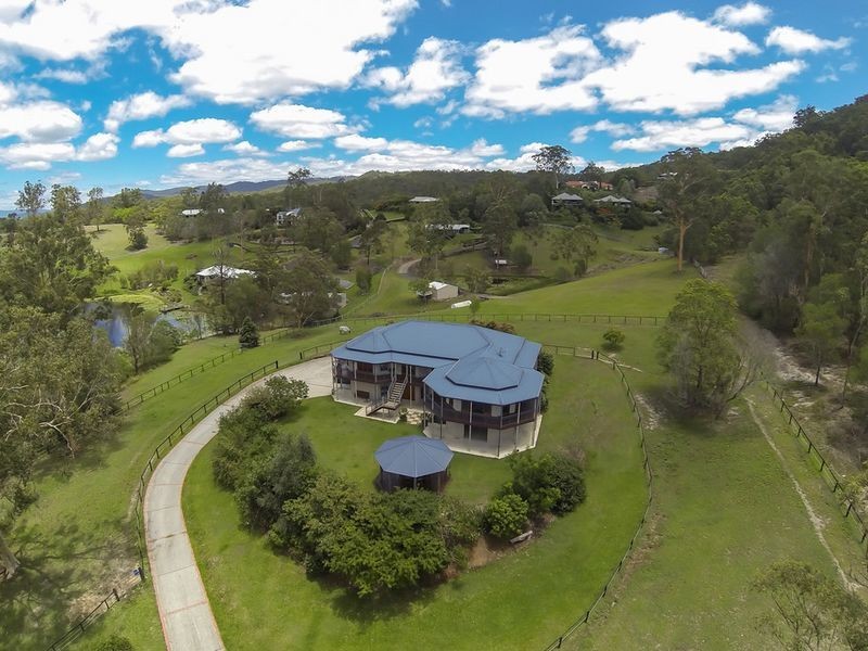 254 Crane Crescent, Nerang QLD 4211