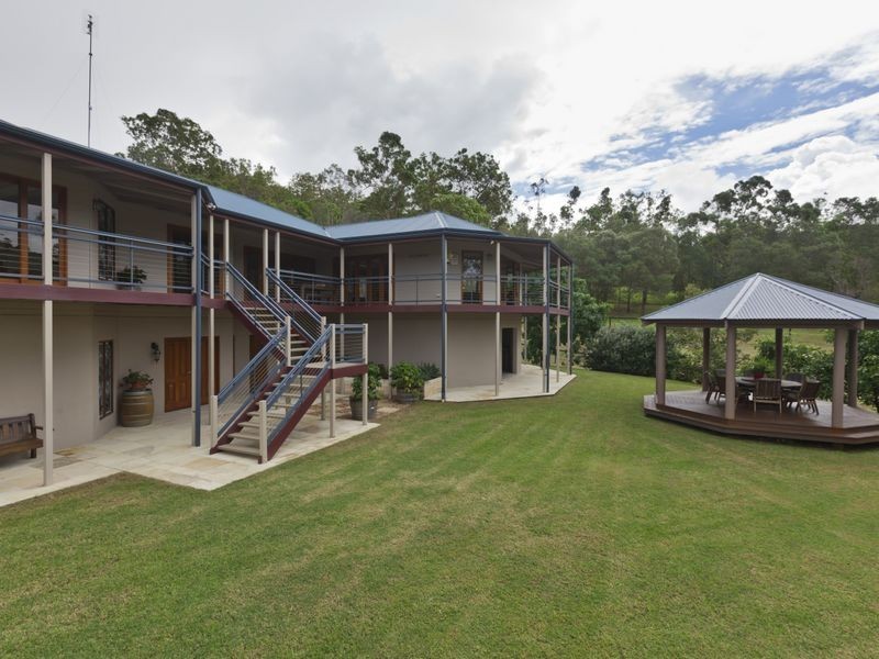 254 Crane Crescent, Nerang QLD 4211
