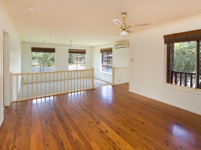 59 Macquarie Avenue, Molendinar QLD 4214