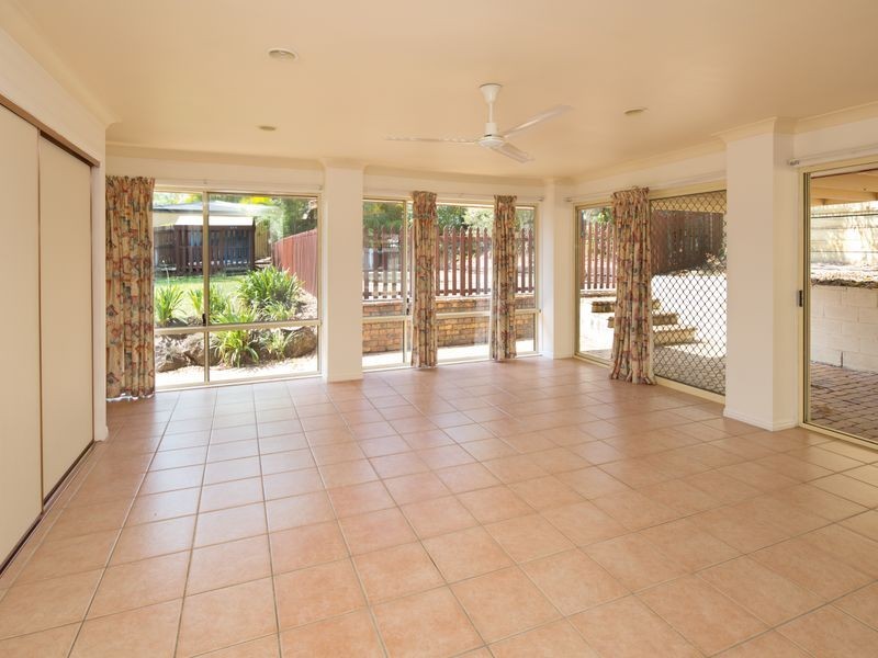 59 Macquarie Avenue, Molendinar QLD 4214