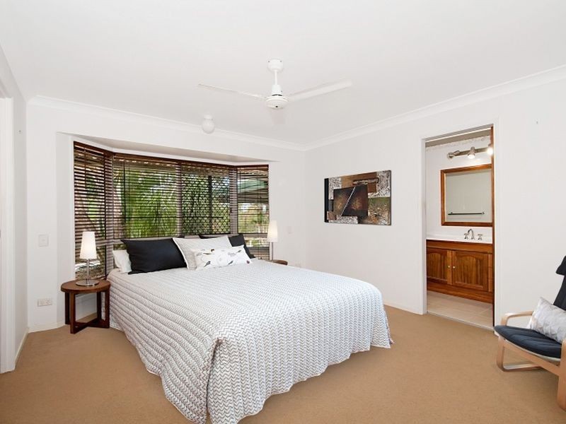 5 Fergus Court, Worongary QLD 4213