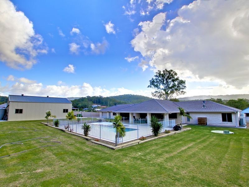 42 Mountain View Crest, Mount Nathan QLD 4211