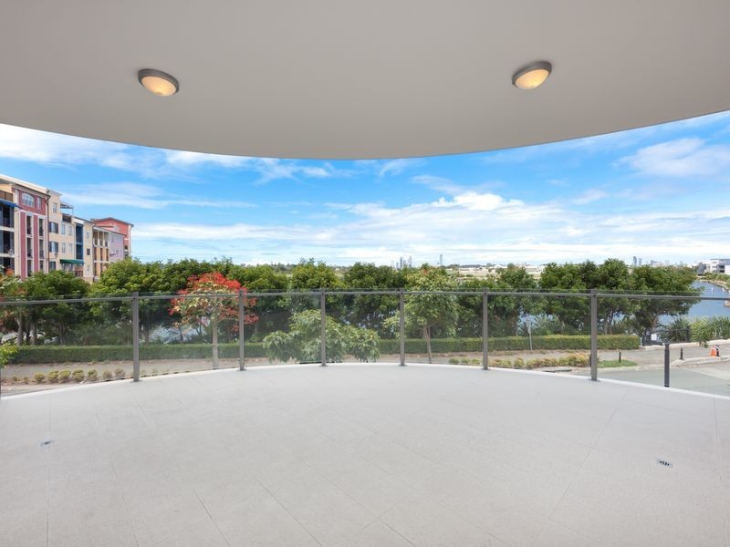 ‘Quay View Emerald Islands Drive, Carrara QLD 4211