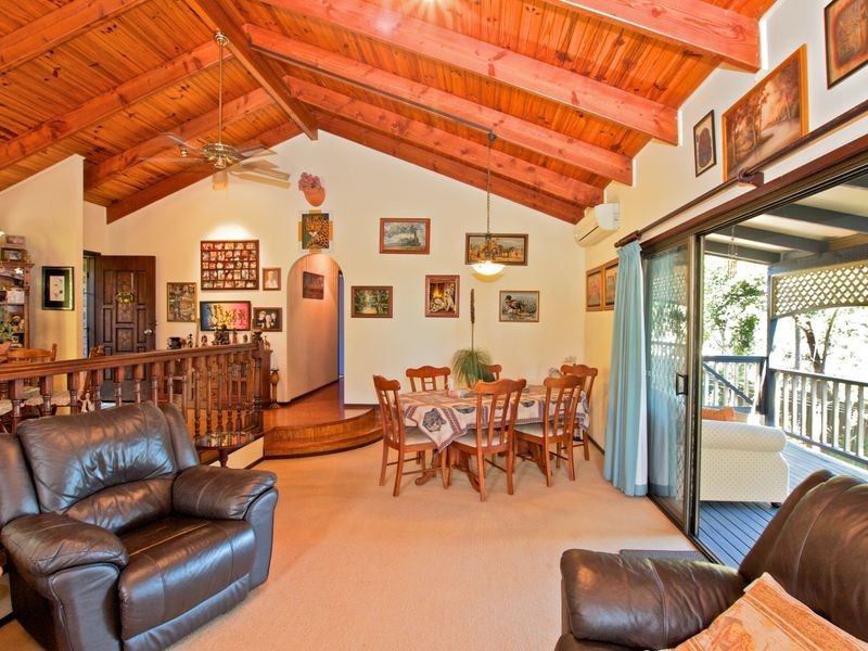 16 Mandarin Court, Nerang QLD 4211