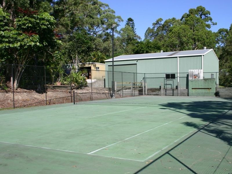 1 Josephine Terrace, Highland Park QLD 4211