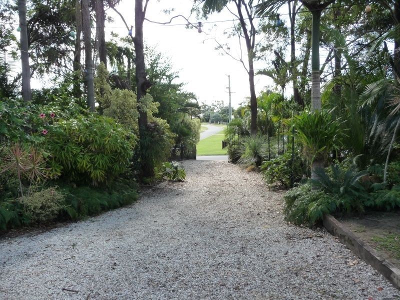 1 Josephine Terrace, Highland Park QLD 4211