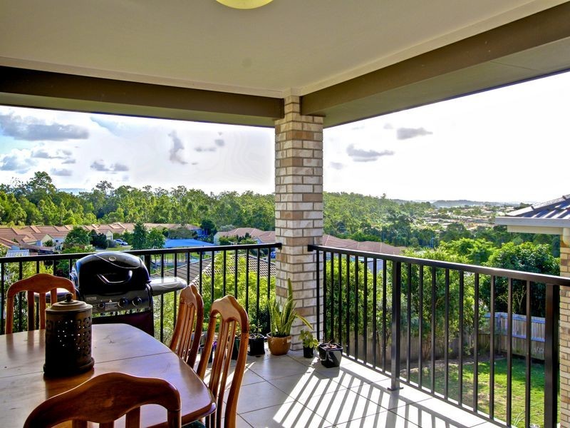 55 Zane Street, Molendinar QLD 4214