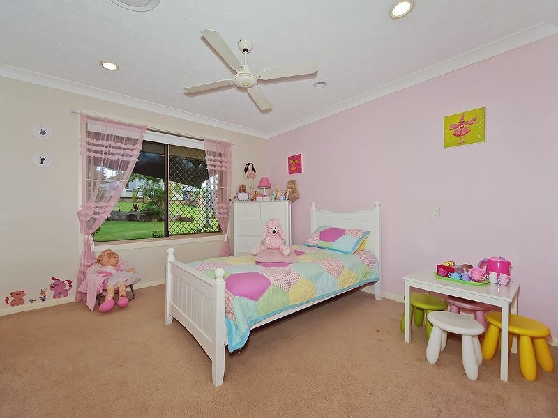 73-75 Teasdale Drive, Nerang QLD 4211
