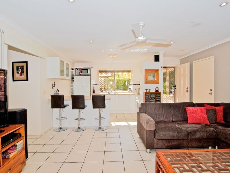 3 Tamarind Close, Nerang QLD 4211