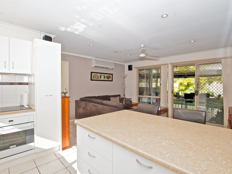 3 Tamarind Close, Nerang QLD 4211