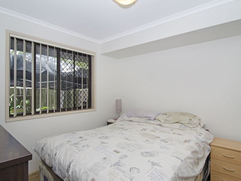 1/12 Wirth Terrace, Highland Park QLD 4211
