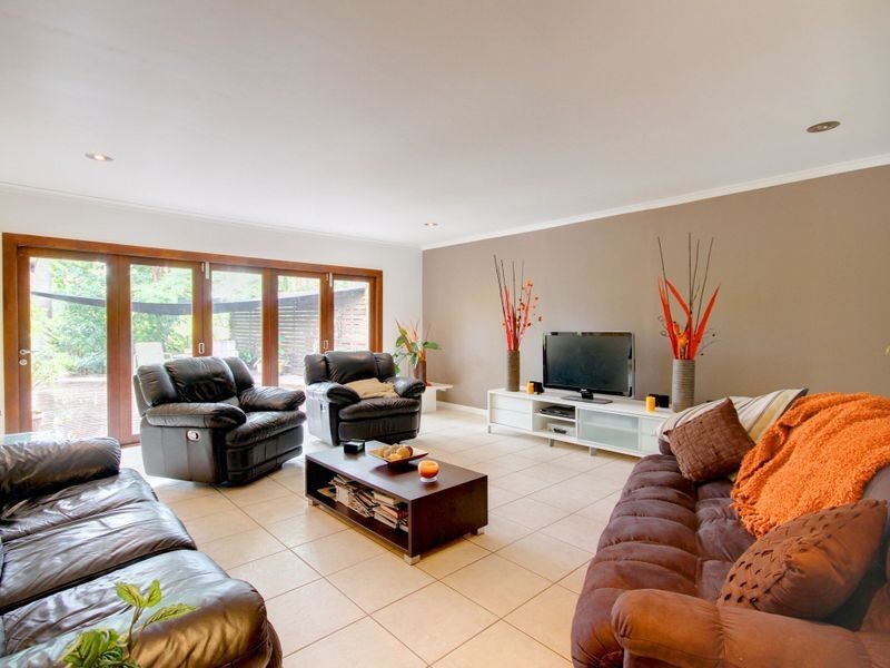 31 Alison Road, Carrara QLD 4211