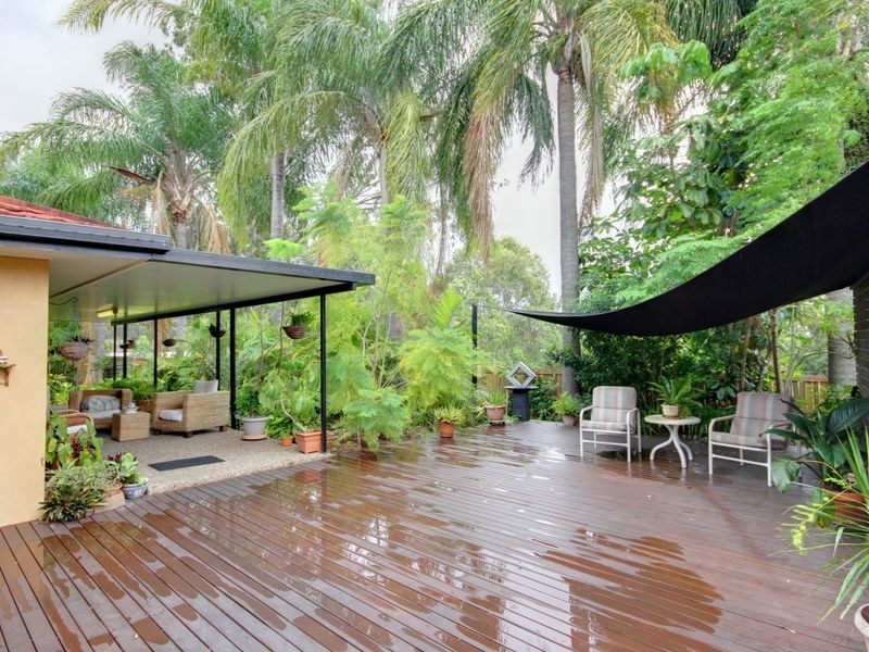 31 Alison Road, Carrara QLD 4211