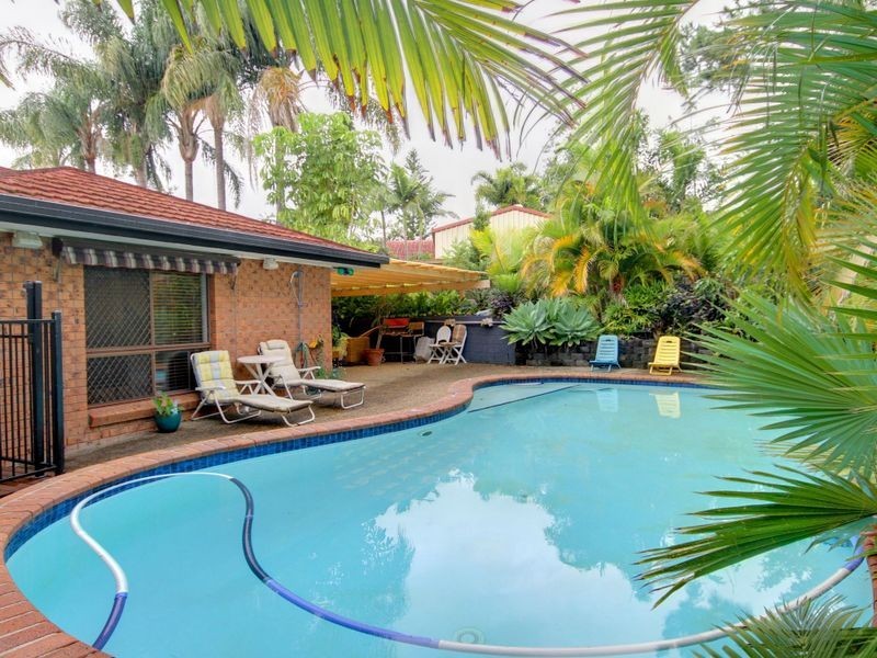 31 Alison Road, Carrara QLD 4211