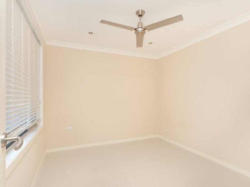 13 Willamulka Avenue, Ashmore QLD 4214