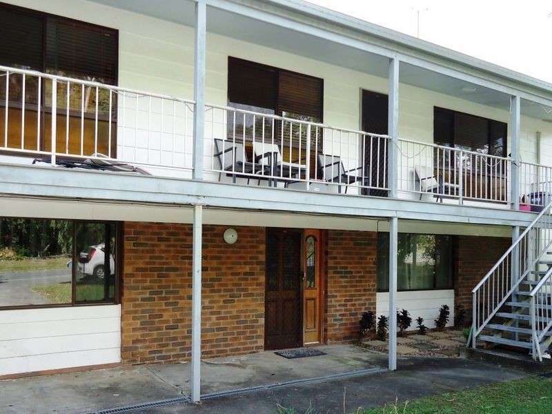 27 Mortensen Road, Nerang QLD 4211