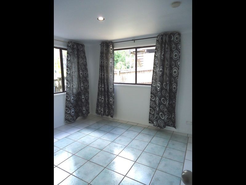27 Mortensen Road, Nerang QLD 4211