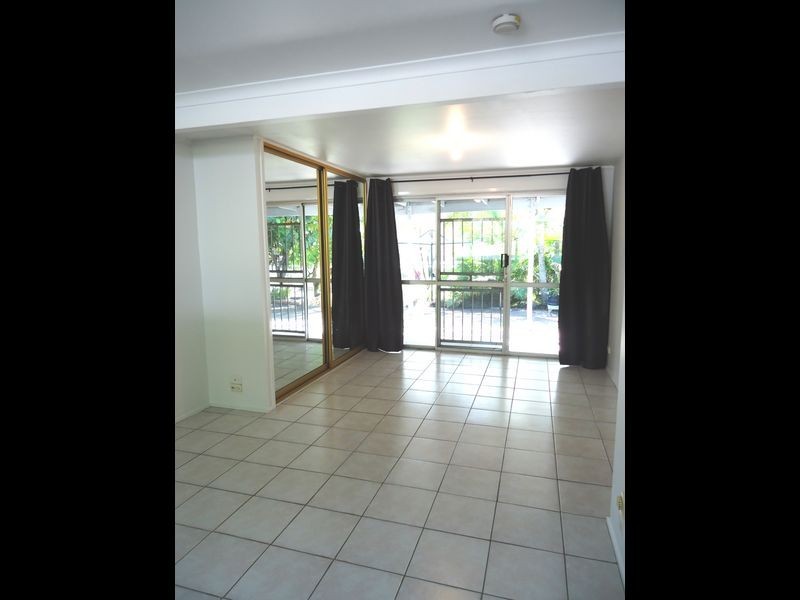 27 Mortensen Road, Nerang QLD 4211