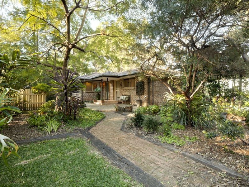 12 King Parrot Court, Clagiraba QLD 4211