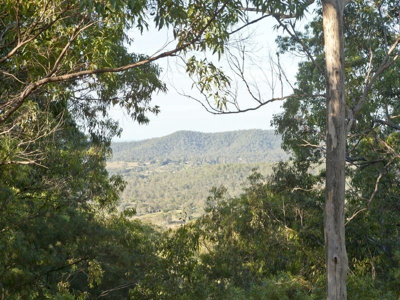 12 King Parrot Court, Clagiraba QLD 4211