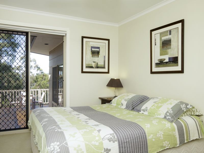 12 King Parrot Court, Clagiraba QLD 4211