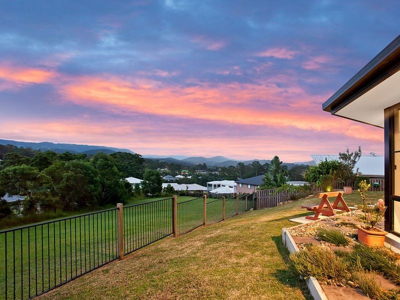 19 Jackaroo Crescent, Gilston QLD 4211