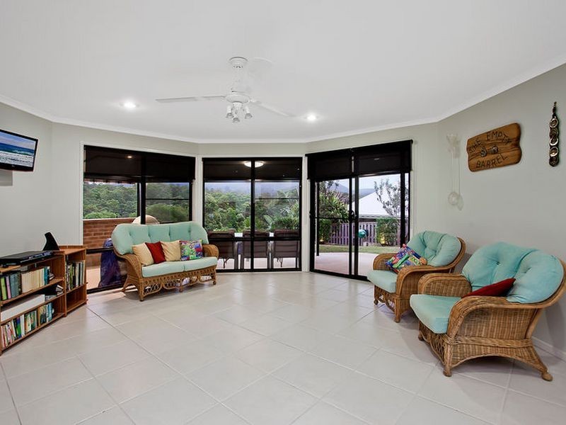 19 Jackaroo Crescent, Gilston QLD 4211