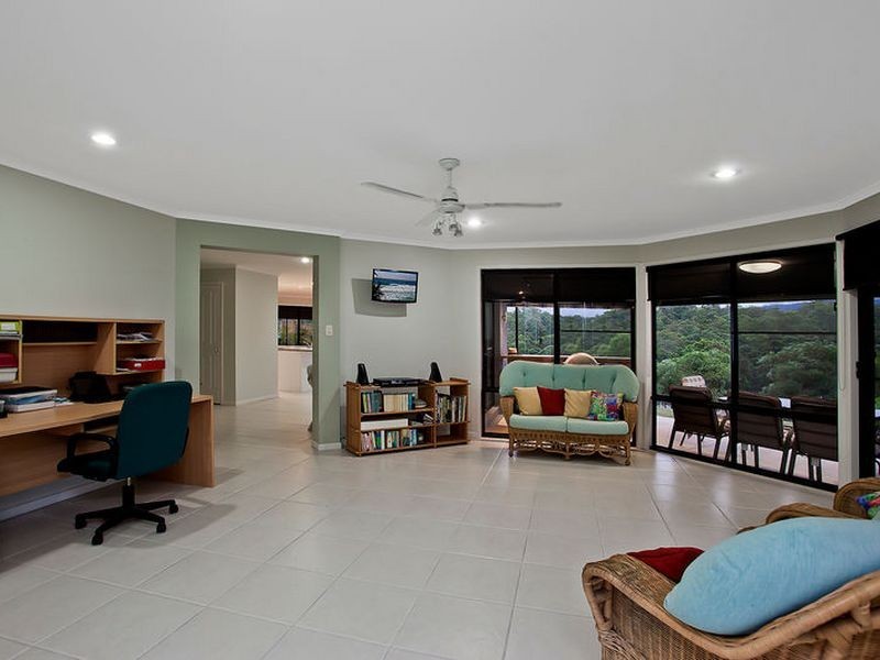 19 Jackaroo Crescent, Gilston QLD 4211