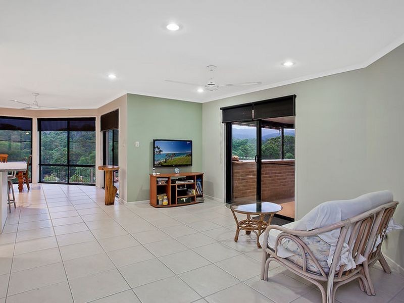 19 Jackaroo Crescent, Gilston QLD 4211