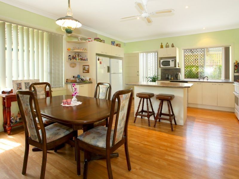 2 Rushworth Street, Worongary QLD 4213