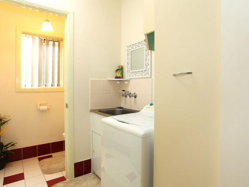 2 Rushworth Street, Worongary QLD 4213