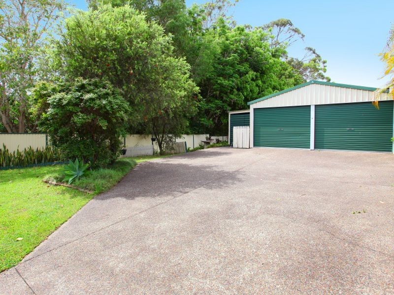 2 Rushworth Street, Worongary QLD 4213