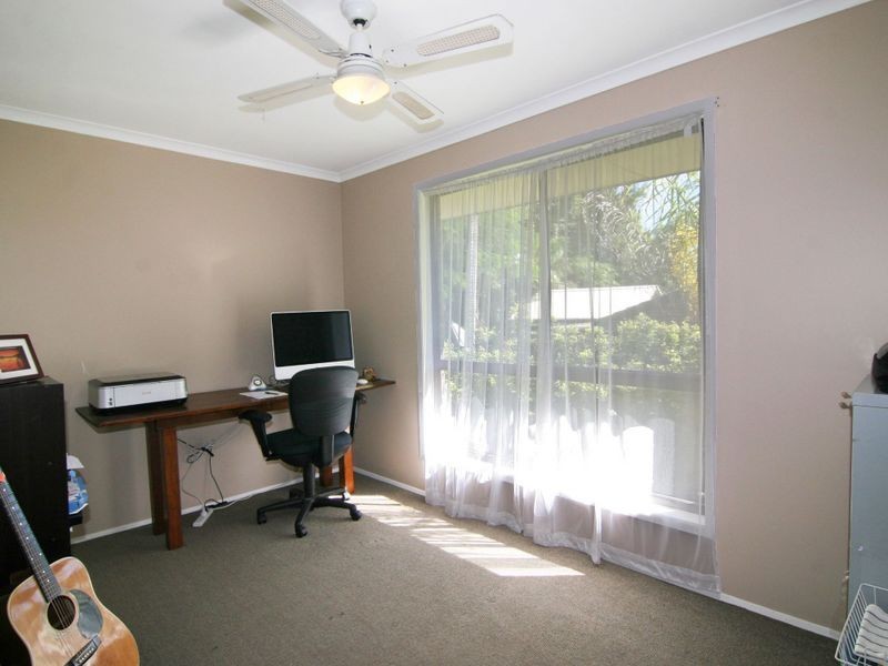 17 Issell Place, Highland Park QLD 4211