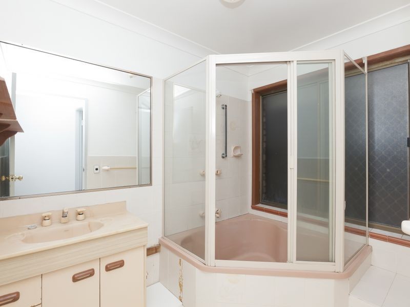 60 Riverlea Waters Drive, Nerang QLD 4211