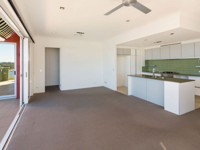 58/3030 The Boulevard, Carrara QLD 4211