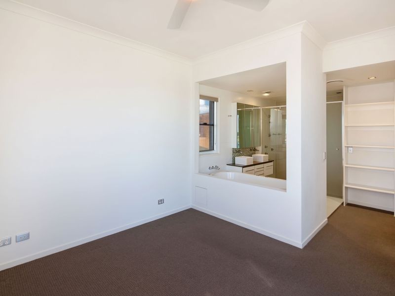 58/3030 The Boulevard, Carrara QLD 4211