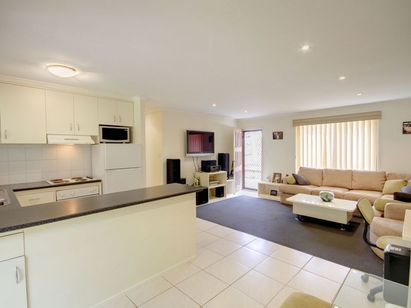 43 Orlando Court, Highland Park QLD 4211